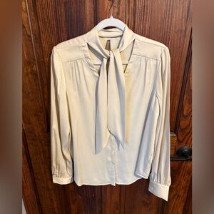 STETSON off white long sleeve button down blouse, tie-neck, satin feel, large